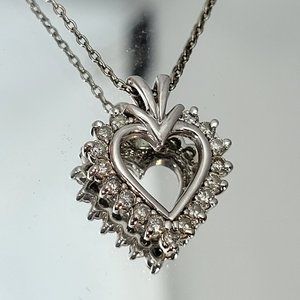 Vintage 10K White Gold 1/3 CT TW Sparkling Natural Diamond Heart Shaped Pendant
